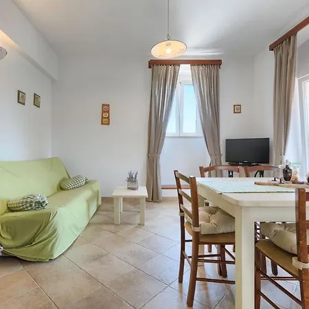 Apartment Apartman Sani *